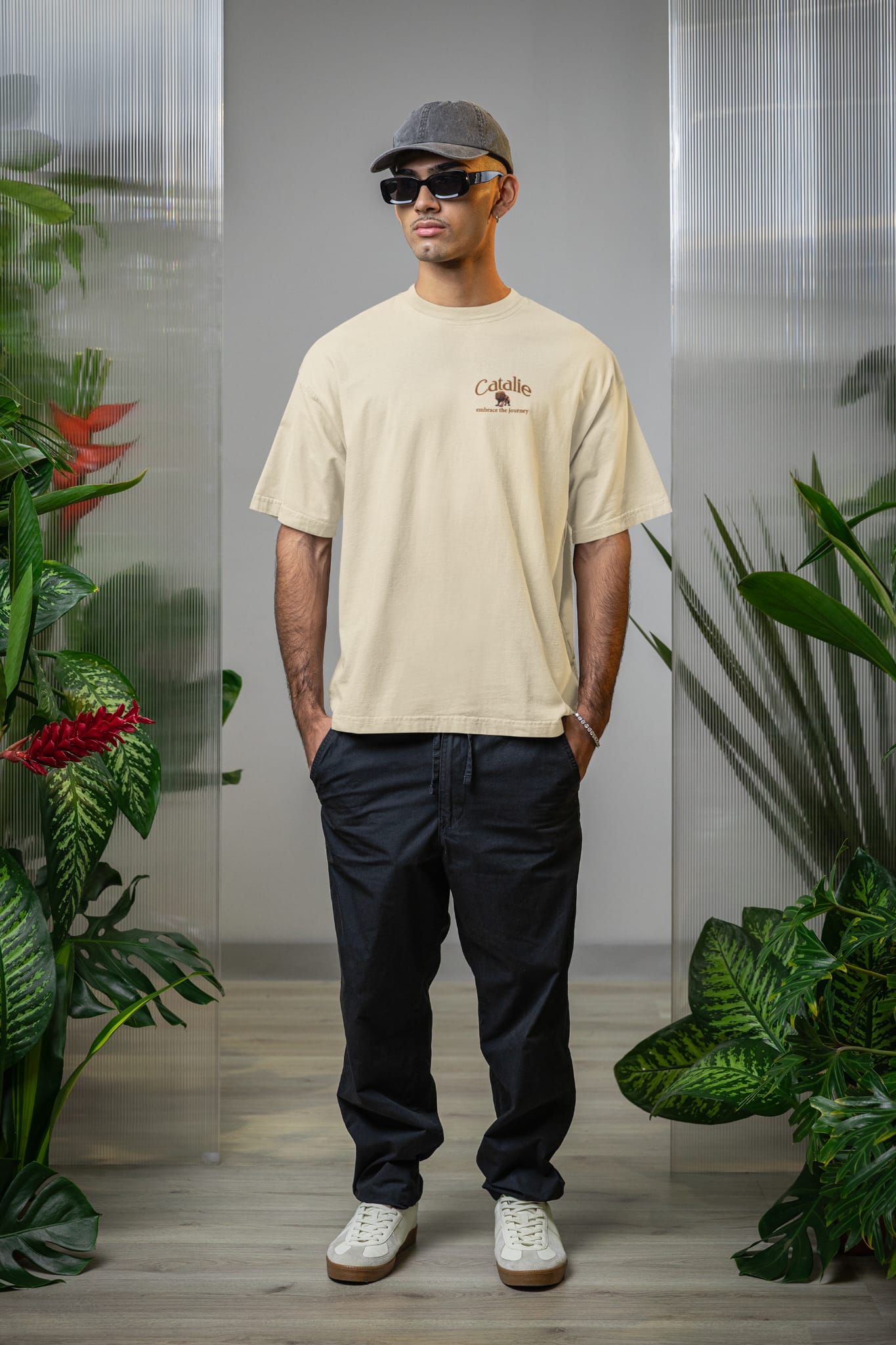 Embrace Edition Herren Kurzarm-T-Shirt