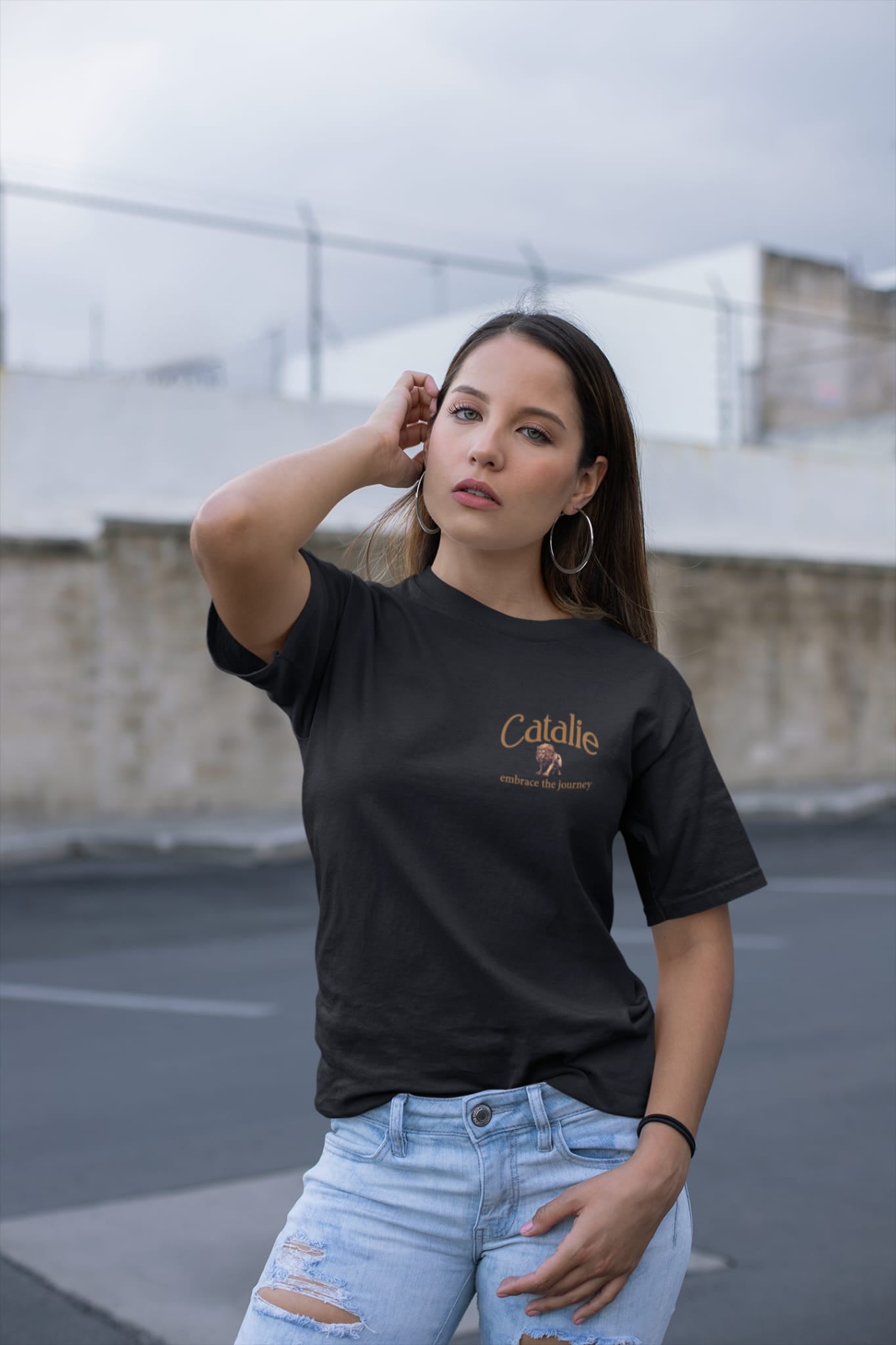 Damen Embrace T-Shirt schwarz